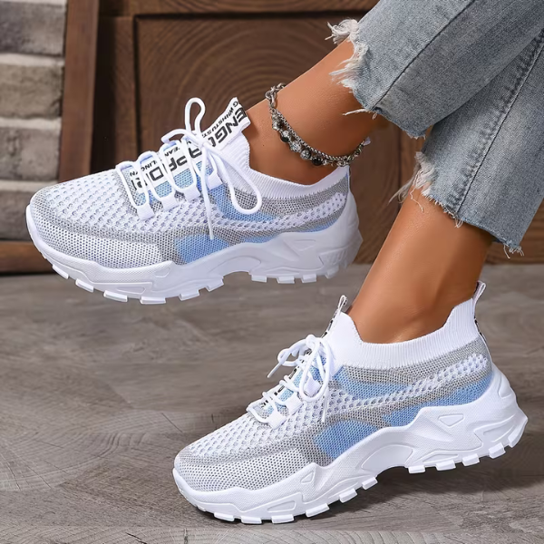 Sneakersy damskie na platformie – siateczka, sznurowane, dad-style