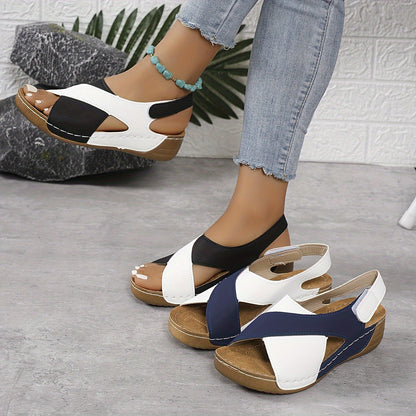 Sandały na Platformie Damskie – Dwukolorowe Wyściełane Slingback