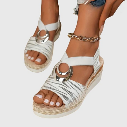 Espadryle na Koturnie Damskie – Pudrowy Róż Metaliczny Pasek