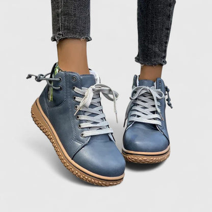 Botki damskie skórzane – sneakersowy fason, sznurowane, boczny zamek