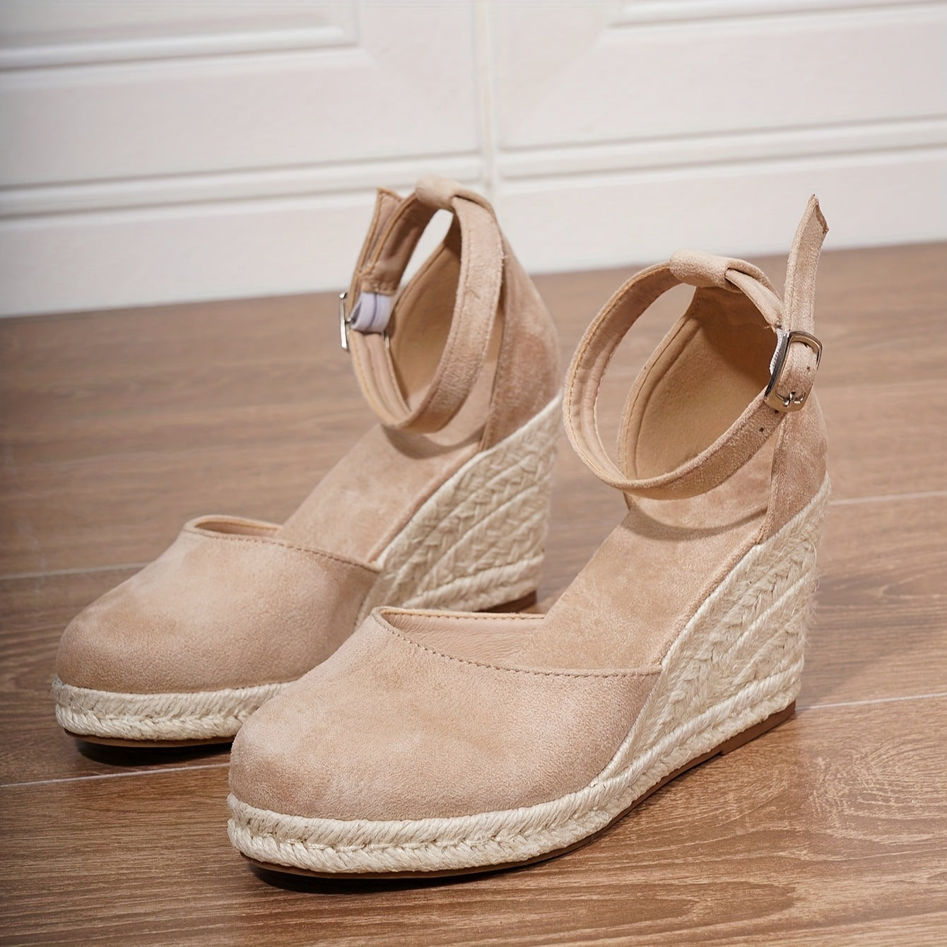 Espadryle na Koturnie Damskie – Nude Zamszowe Zakryte Palce