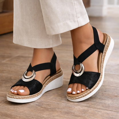 Espadryle na Koturnie Damskie – Metaliczne Krzyżowane Paski