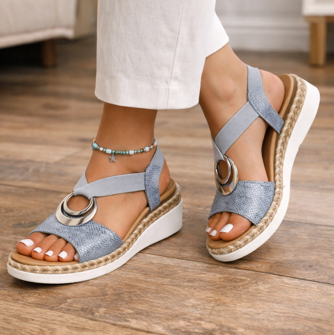 Espadryle na Koturnie Damskie – Metaliczne Krzyżowane Paski