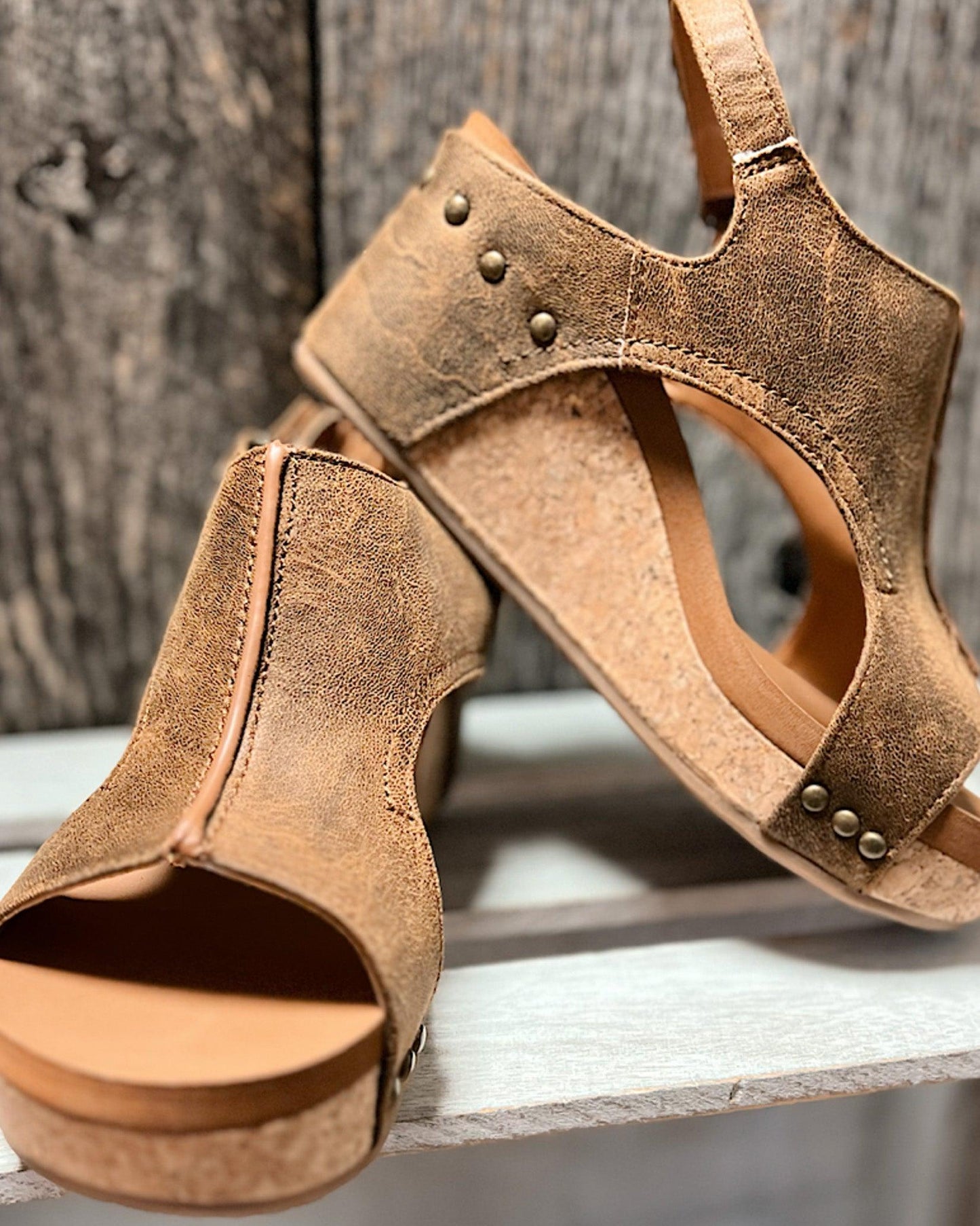 Sandały na Koturnie Damskie – Postarzana Skóra Korkowa Platforma Slingback
