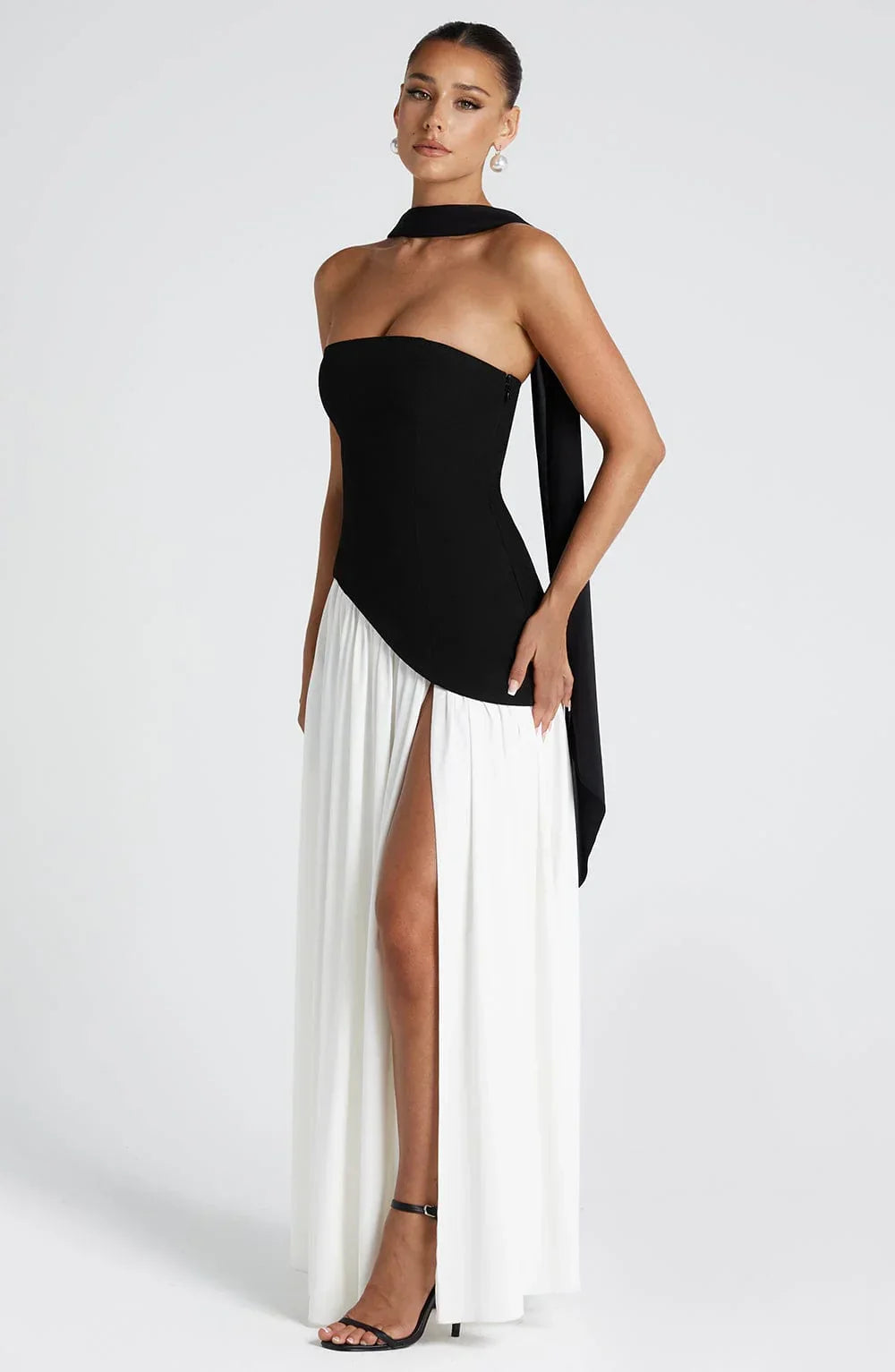 Calista | Sukienka Maxi Elegancka Bez Ramiączek Gorset Szal Rozcięcie