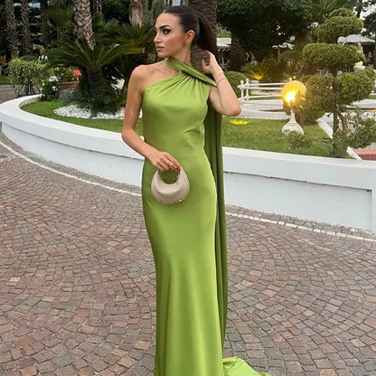 Ottavia | Sukienka Maxi Drapowana Satynowa Jedno Ramię Peleryna Wieczorowa