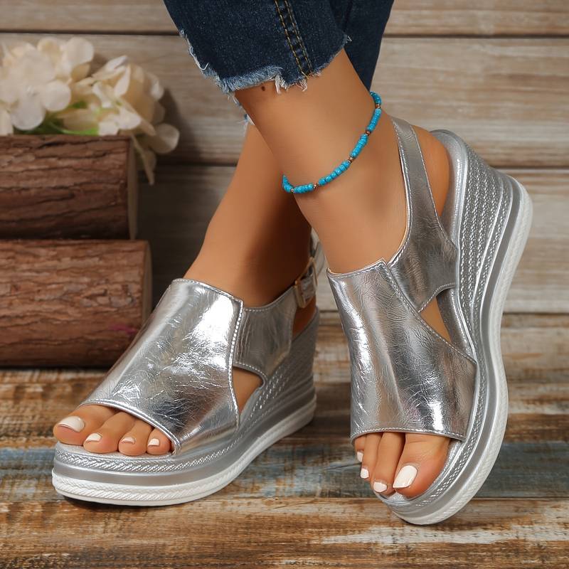 Sandały Damskie Belcantara – Srebrne Metaliczne Platformy Slip On