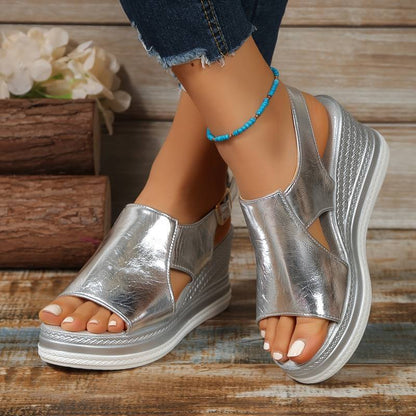 Sandały Damskie Belcantara – Srebrne Metaliczne Platformy Slip On